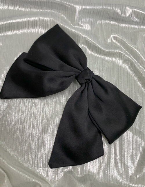 Moño satin negro con broche