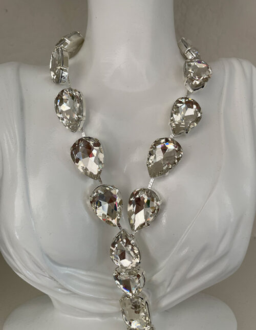 Collar cristales en color plata