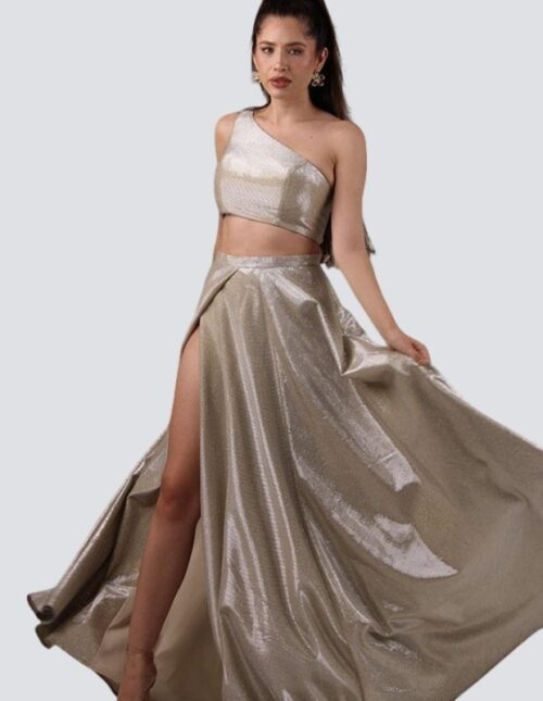 Vestido 2 piezas, crop top dorado mate y falda amplia con abertura en pierna