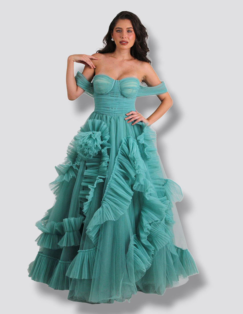 Vestido de importación turco, capas de tul con diseño de olanes color menta