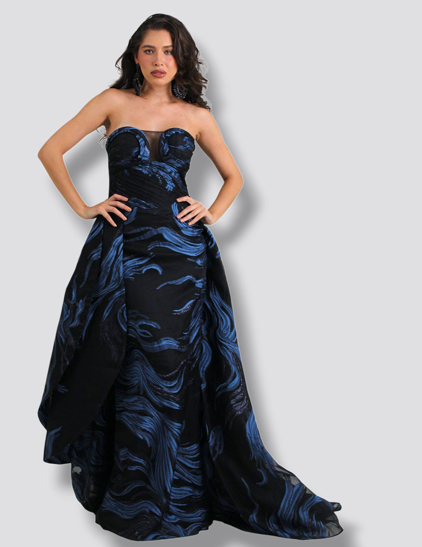 Vestido straple, drapeado en busto y cintura, pegado al cuerpo con cauda amplia, color negro/azul